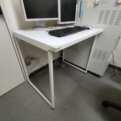 【廃業大処分】テーブルの画像
