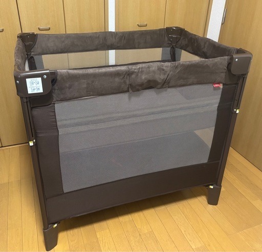 近日処分予定　アプリカ　ベビーベッド　　ココネルエアープラス