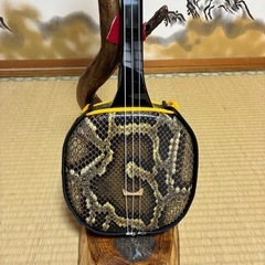 沖縄三線！新品！貴重！知念大工型！本蛇皮！本張り！【一枚張り】⓬の画像