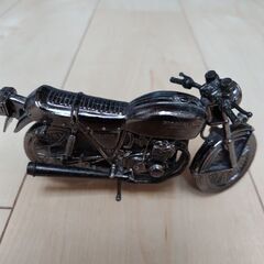 レッドバロン世界の名車　CB400four の画像