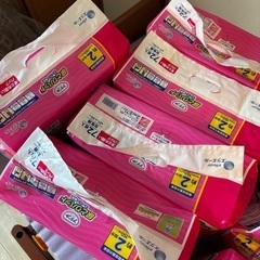 リハビリパンツ、尿とりパッドおまとめの画像