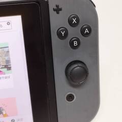 Nintendo Switch 本体 HAC-001 2017年製の画像