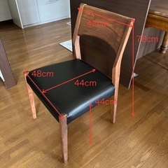 ダイニングチェア　1脚6000円、2脚10000円の画像