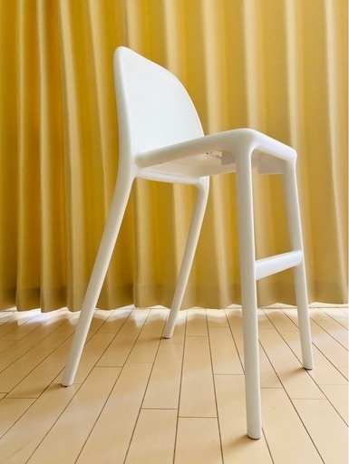 廃盤　希少　IKEA URBAN ウルバン　スタッキングチェア 白　イタリア製 廃盤 希少 IKEA URBAN ウルバン スタッキングチェア 白 イタリア製