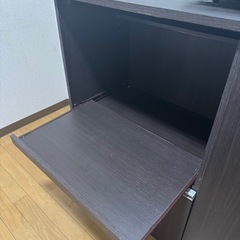 【お取引先決まりました】食器棚の画像