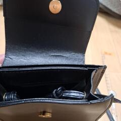 ショルダーバッグの画像