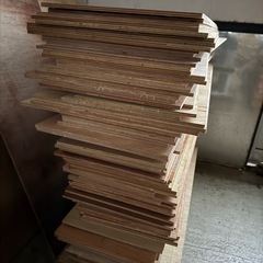 9mm ベニヤ 合板 コンパネの画像