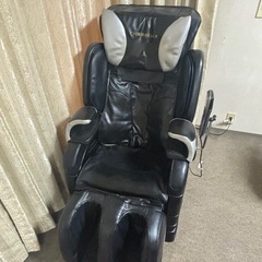 フジ医療器　CYBER-Relax AS-820 サイバーリラックス マッサージチェアの画像