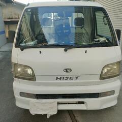 自動車DAIHATSUーHIJET商談中の画像