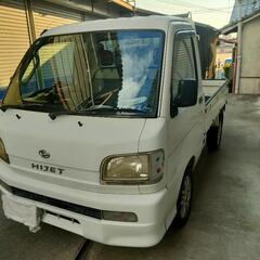 自動車DAIHATSUーHIJET商談中の画像