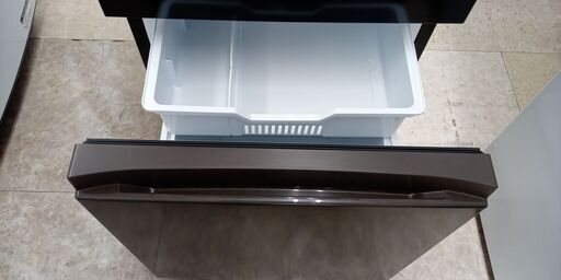 ☆リユースのサカイ高崎店☆TJ12270 Haier 冷蔵庫 162L 22年製 動作