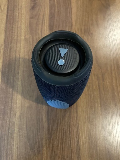 良品　JBL CHARGE5 ワイヤレス 2ウェイ ポータブル　箱付き