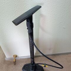 空気入れ ※7月中 値段交渉可