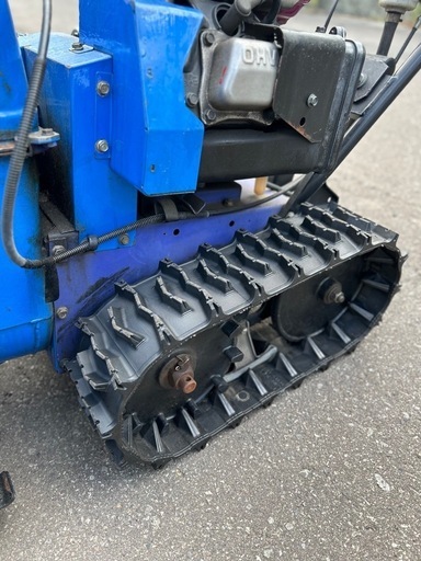 コマツの除雪機 トラック交換済み