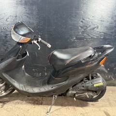 ★支払総額3.8万円★定休日なし！いつでも現車確認可能です！ ホンダ ライブディオZX仕様黒 人気のライブ！2ストのためオイル注ぎ足すだけ！ バッテリー新品！ サイスタ付き！ リアタイヤ新品！の画像