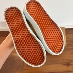 【新品未使用】　キッズスニーカー　VANS 19センチの画像