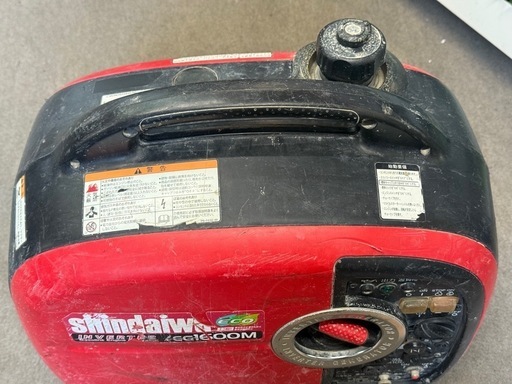 インバーター発電機 iEG1600M 新ダイワ 動作確認済　発電機　やまびこ