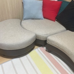 凹んでいるところ、色あせありますがの画像