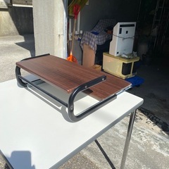 卓上型パソコンデスクの画像