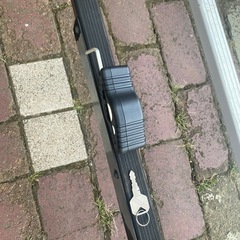 トヨタ純正　inno 標準ルーフ用　ハイエース200系　ルーフキャリア　アルミルーフラック中古の画像