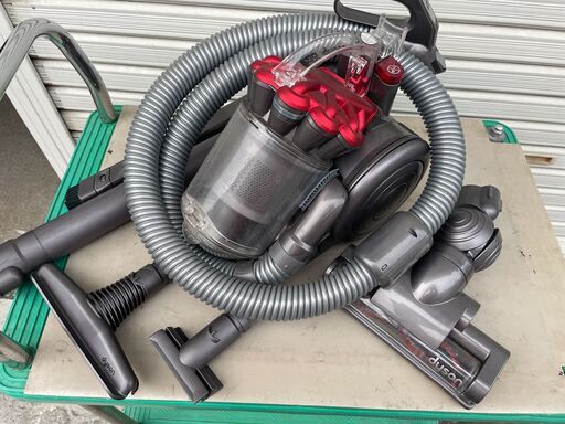 [中古品]Dyson DC26 キャニスター掃除機 ☆動作〇☆ 掃除機 ダイソン DC26 サイクロン キャニスター