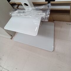 リユースのサカイ栃木店★ジモティ割あり★  テレビスタンド ホワイト W66×D40×H110 クリーニング済み TC9872の画像