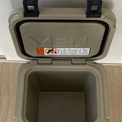 ★美品★ YETI ROADIE 24 クーラーボックス / イエティ ローディ２４の画像