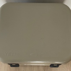 ★美品★ YETI ROADIE 24 クーラーボックス / イエティ ローディ２４の画像