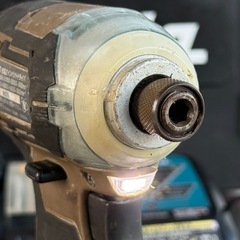 A562◇マキタ インパクトドライバ◇14.4V 3.0Ah◇バッテリー◇充電器◇TD160Dの画像