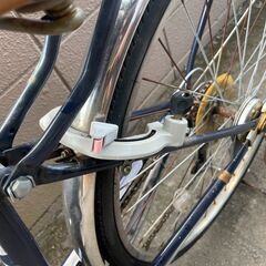 自転車　No.386　紺　6段切り替え　LEDオートライト付き　26インチ　シティサイクル　【リサイクルショップどりーむ荒田店】の画像