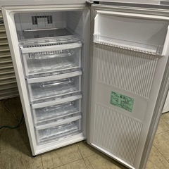 ✅【お取り置き中】冷凍庫 121L 三菱 2018年製　の画像