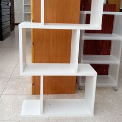 ★リユースのサカイ高崎店★TJ12294  棚 白 H108×D26.5×W39 クリーニング済みの画像