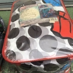 【大阪桃谷】新品未使用アメリカ輸入品。ヒーローブランケット180cm布団カバー2セット【倉庫処分で破格でお譲り致します】他も出品しています。の画像