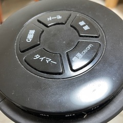 タワー型扇風機　リモコン付き
の画像