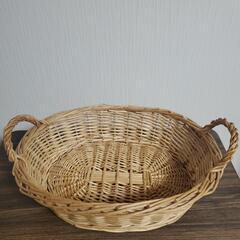 🌼藤のバスケットの画像