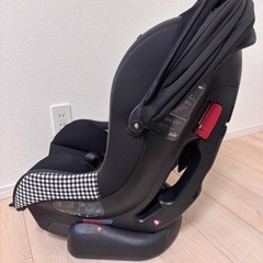 joie ジョイー チャイルドシート チルトの画像