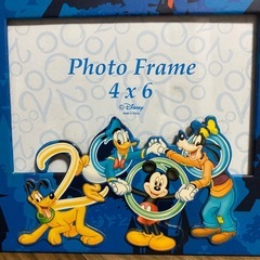 ディズニー　フォトスタンド　写真たて　写真サイズたて8.8㎝✖️よこ14㎝の画像