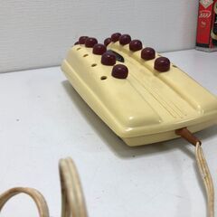 昭和レトロ ストレッチ マッサージ機 電動指圧器 STRETCH IRYOKI 箱・取説付き　ストレッチ マッサージ器 昭和レトロ 指圧器 整体器 STRETCH IRYOKI ビンテージ 　【糸島市内 送料無料】250723-10の画像