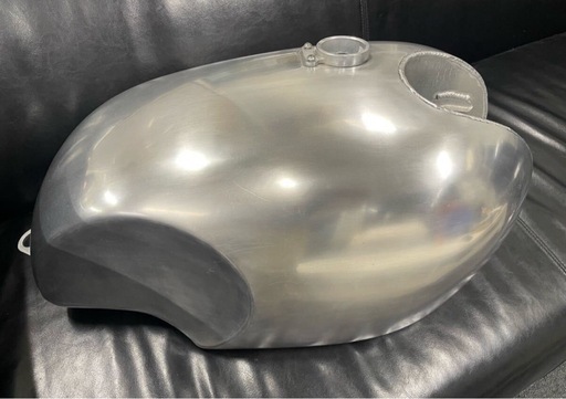 SR400 SR500 アルミタンク