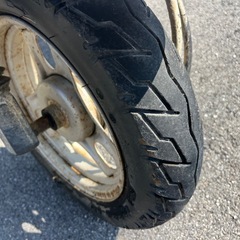 【New】実働 BT新品 バリ溝 ホンダ AF61 トゥデイ 4スト 原付 バイク スクーター シルバー人気車種の画像