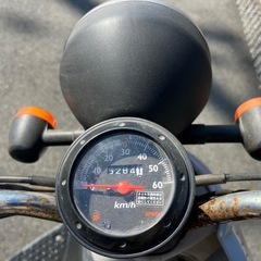 【New】実働 BT新品 バリ溝 ホンダ AF61 トゥデイ 4スト 原付 バイク スクーター シルバー人気車種の画像