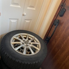195/65R15　スタッドレスタイヤの画像