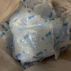 保冷剤　28個セット　手のひらサイズ　デリバリーや日々の買い物にもの画像