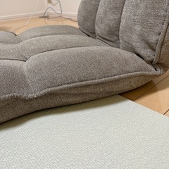 レバー式座椅子
の画像