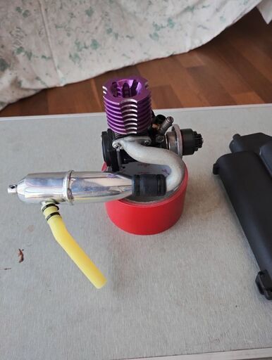 簡単一発始動シリーズ第四弾　HPIブランドの紫色 １２クラスエンジン 簡単一発始動シリーズ第四弾 HPIブランドの紫色 12クラスエンジン