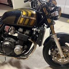 kawasaki ZRX400の画像