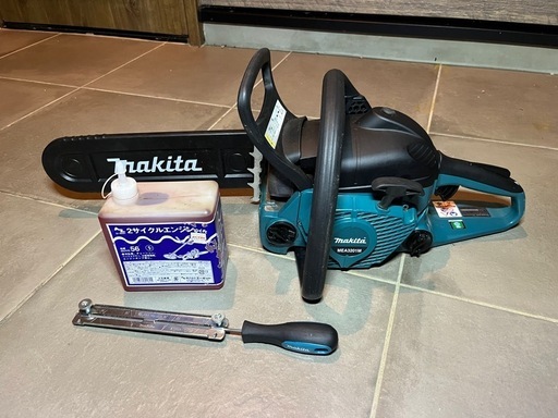 (商談中)マキタ　エンジンチェンソー