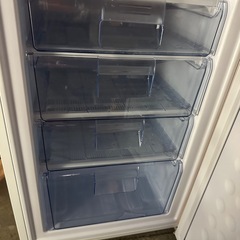 前開き冷凍庫の画像