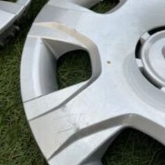 トヨタ純正　ハイエース　ホイルカバー１５インチ４本セットの画像