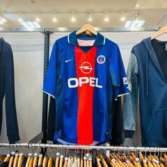 2000-2001シーズンパリサンジェルマンユニフォームが入荷いたしましたの画像